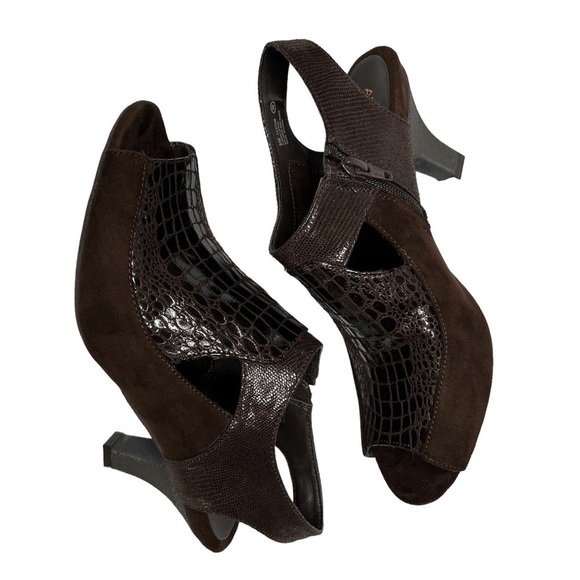 AEROSOLES Brown Animal Print Slingback Heels Women's Size 8 - Picture 3 of 16